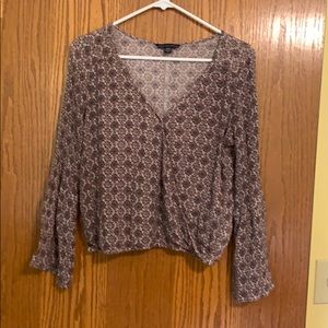 American Eagle Bell sleeve top